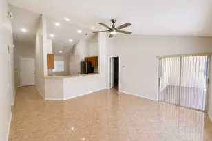320 Paradise Woods Pl, Davenport, FL 33896 - Photo 9
