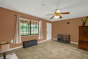 8004 Walt Williams Rd, Lakeland, FL 33809 - Photo 9