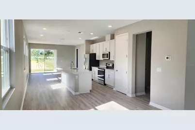 932 Blue Creek Drive, Haines City, FL 33844 - Photo 3