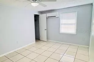 2722 S Sunrise Ct, Orlando, FL 32806 - Photo 7
