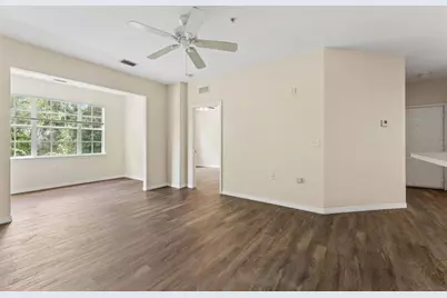 8136 Claire Ann Drive #207, Orlando, FL 32825 - Photo 11