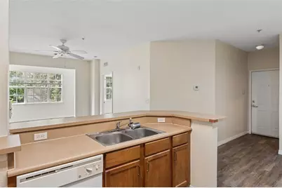 8136 Claire Ann Drive #207, Orlando, FL 32825 - Photo 9