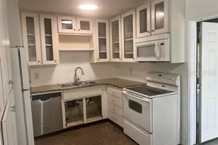2211 E Amelia St, Orlando, FL 32803 - Photo 9