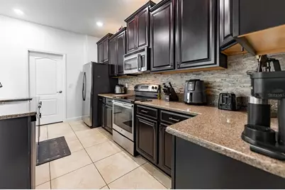 5917 Grassy Point Road, Winter Garden, FL 34787 - Photo 5