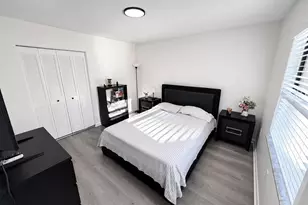 1210 Branda Vista Dr, Brandon, FL 33510 - Photo 21
