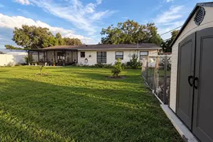 1210 Branda Vista Dr, Brandon, FL 33510 - Photo 15