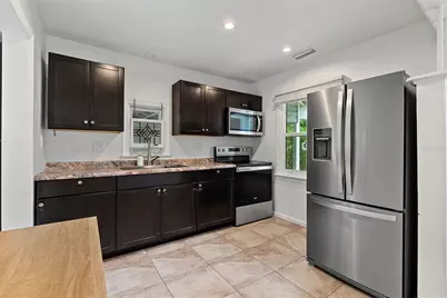 823 Catalina Drive, Sanford, FL 32771 - Photo 7