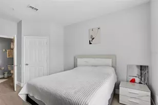3332 Robert Trent Jones Dr, Orlando, FL 32835 - Photo 11