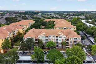 3332 Robert Trent Jones Dr, Orlando, FL 32835 - Photo 21