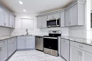 1009 Chalcedony St, Kissimmee, FL 34744 - Photo 15