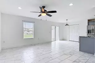 1009 Chalcedony St, Kissimmee, FL 34744 - Photo 9