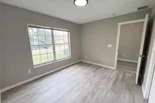 921 Crystal Bay Ln, Orlando, FL 32828 - Photo 15