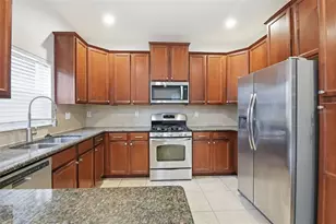 5654 Aaron Ct, Sarasota, FL 34232 - Photo 17
