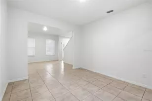 5654 Aaron Ct, Sarasota, FL 34232 - Photo 7