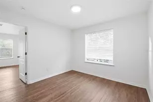 5654 Aaron Ct, Sarasota, FL 34232 - Photo 35