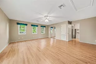 1204 Maria Ct, Lady Lake, FL 32159 - Photo 21