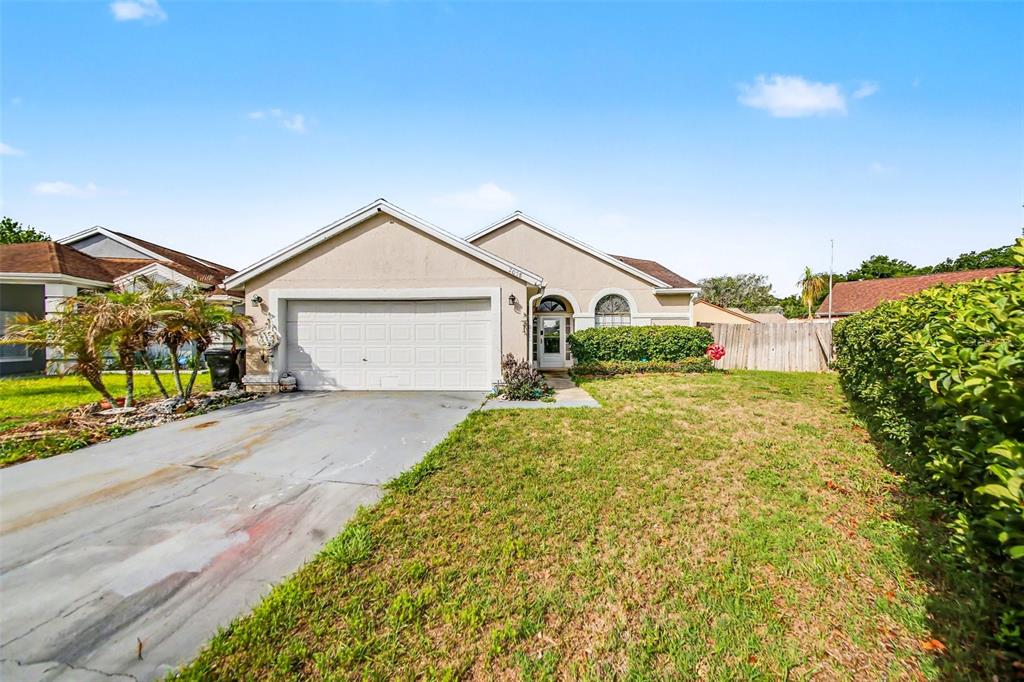 2058 Sue Ellen Ct - 2058 Sue Ellen Ct, Apopka, FL 32703 Luxury Property | Jose Angel Pina