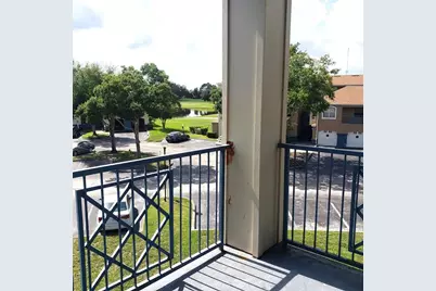 7300 Westpointe Boulevard #732, Orlando, FL 32835 - Photo 3