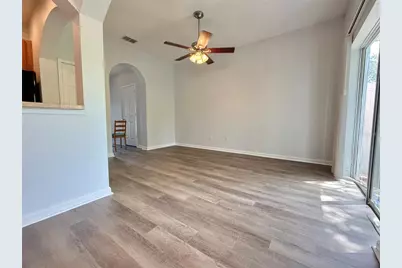 823 Pine Pointe Ln, Orlando, FL 32828 - Photo 5