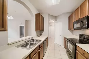 2484 San Tecla St, Orlando, FL 32835 - Photo 11