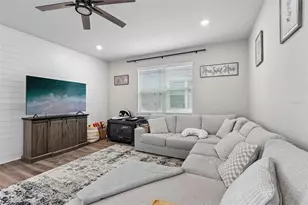 7673 Yale Harbor Dr, Wesley Chapel, FL 33545 - Photo 13