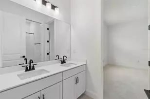 12541 Gold Honeysuckle St, Winter Garden, FL 34787 - Photo 11