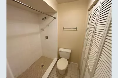 5169 Vineland Road #B208, Orlando, FL 32811 - Photo 23