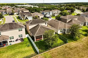 1046 Grand Hilltop Dr, Apopka, FL 32703 - Photo 3