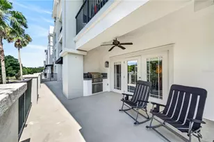 2305 Edgewater Dr, Orlando, FL 32804 - Photo 27