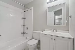1948 Lake Atriums Cir, Orlando, FL 32839 - Photo 13