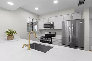 1428 Oak Pl, Apopka, FL 32712 - Photo 3