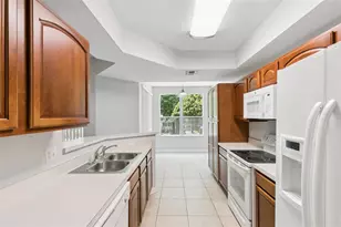 6450 Alcalde Ct, Orlando, FL 32835 - Photo 7