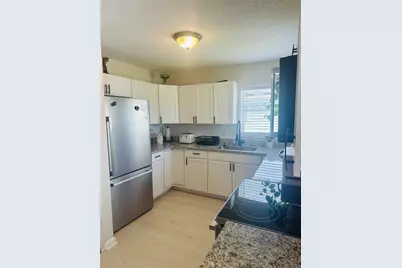 340 Edgewood Court, Kissimmee, FL 34759 - Photo 17