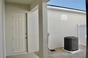 16430 Tangerine Mesa Dr, Winter Garden, FL 34787 - Photo 13