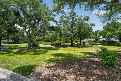 11226 Primrose Circle, Bradenton, FL 34202 - Photo 15
