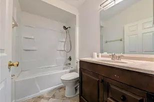 3462 Foxcroft Cir, Oviedo, FL 32765 - Photo 17