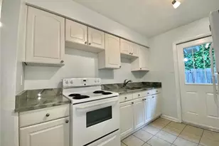 1022 Delaney Park Dr, Orlando, FL 32806 - Photo 1