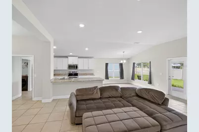 1113 Citrus Landings Boulevard, Davenport, FL 33837 - Photo 13