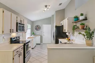 2000 Donegan Pl, Orlando, FL 32826 - Photo 7