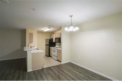 5451 Vineland Road #2111, Orlando, FL 32811 - Photo 3