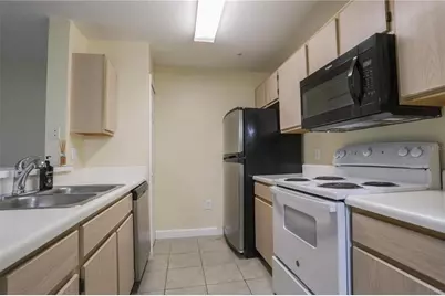5451 Vineland Road #2111, Orlando, FL 32811 - Photo 5