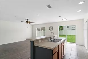 2123 Portcastle Cir, Winter Garden, FL 34787 - Photo 7