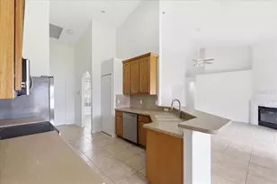 4303 Shoshone Ct, Saint Cloud, FL 34772 - Photo 11