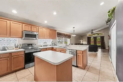 8376 Lake Amhurst Trail, Orlando, FL 32829 - Photo 9