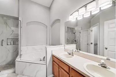 8376 Lake Amhurst Trail, Orlando, FL 32829 - Photo 19