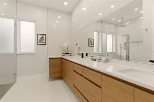 9889 Lake Georgia Dr, Orlando, FL 32817 - Photo 33
