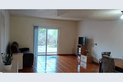 11727 Wesson Circle, Tampa, FL 33618 - Photo 3