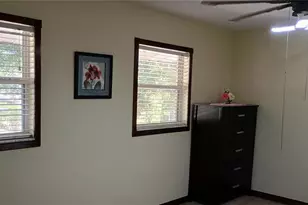 11727 Wesson Circle, Tampa, FL 33618 - Photo 13