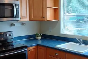 11727 Wesson Circle, Tampa, FL 33618 - Photo 9