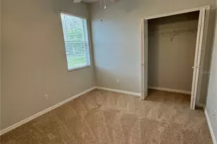 10360 Sandy Marsh Ln, Orlando, FL 32832 - Photo 13